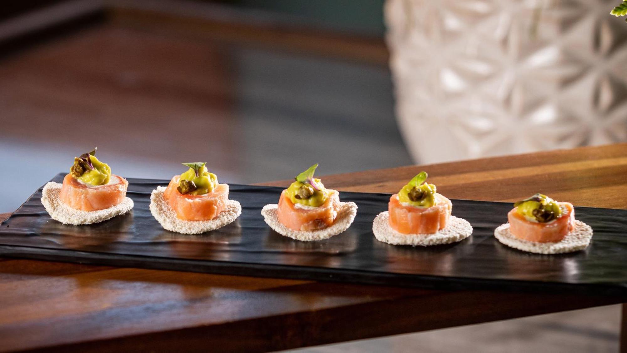 Holiday Inn Santo Domingo By Ihg Exteriér fotografie Salmon tartar